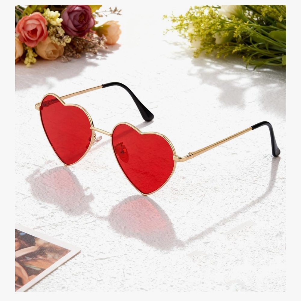 🆕 Heart Shaped Red Lens Sunglasses..UV protection - Picture 3 of 6